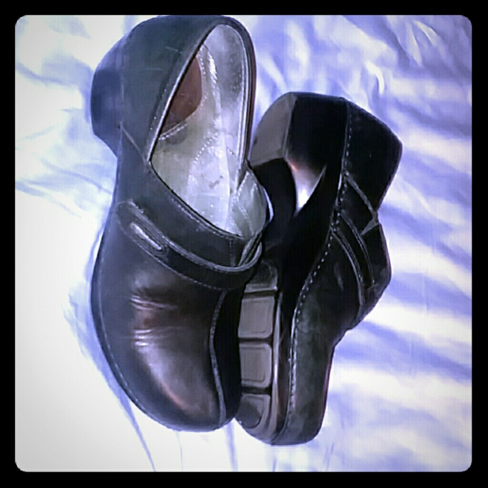 Dansko shoes size 40